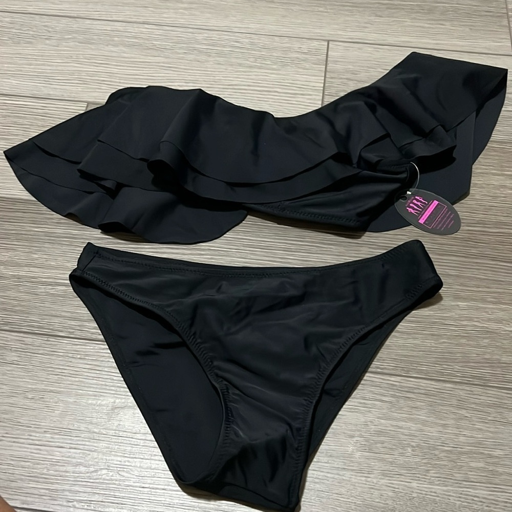 One shoulder, black bikini